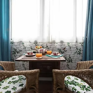 Crispi Deluxe 2 Bedroom Rome